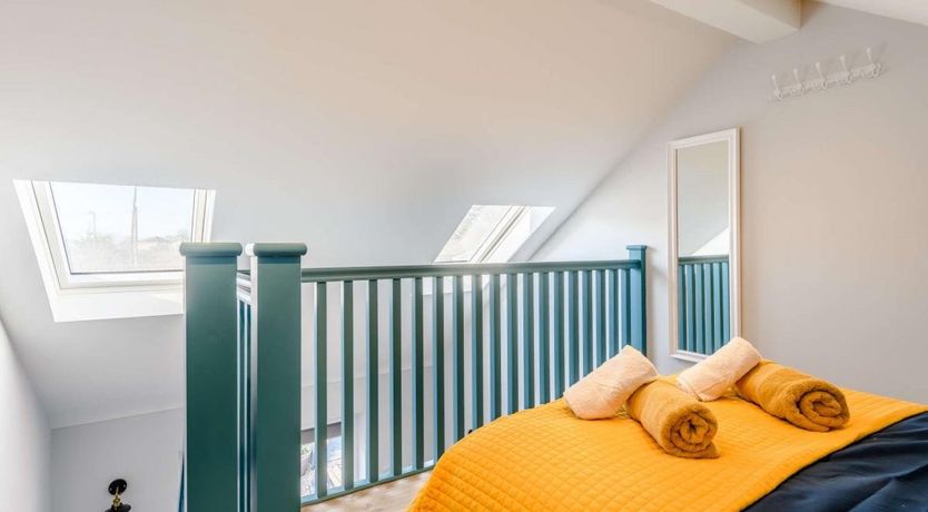 Photo of 1 Bed in Lymington