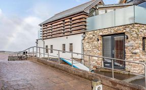 Photo of in Lympstone (80586)