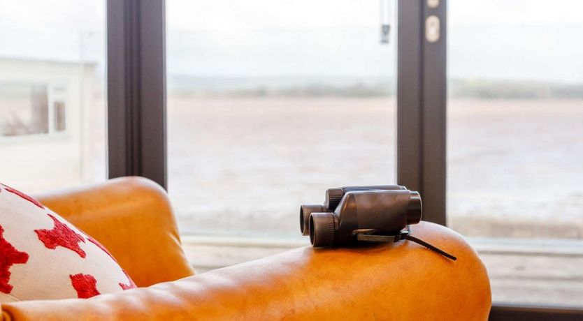 Photo of 2 Bed in Lympstone