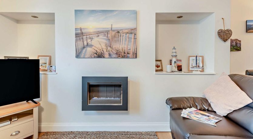 Photo of 3 Bed in Tenby