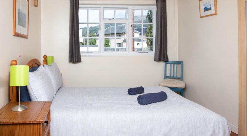 Photo of 2 Bed in Crickhowell