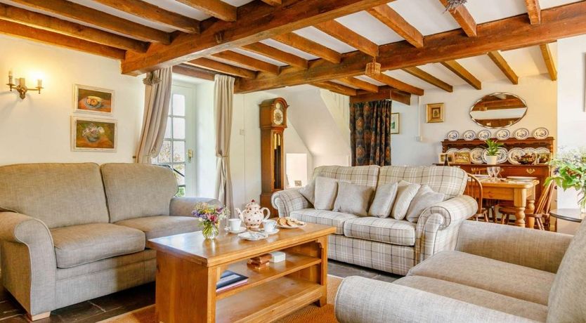 Photo of 3 Bed in Talybont-on-Usk