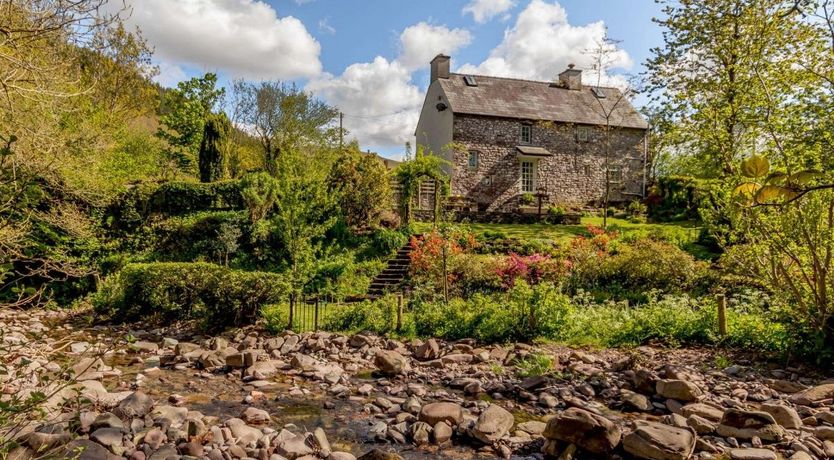 Photo of House in Mid Wales