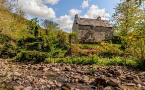 Photo of House in Mid Wales