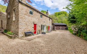 Photo of 1 Bed in High Peak