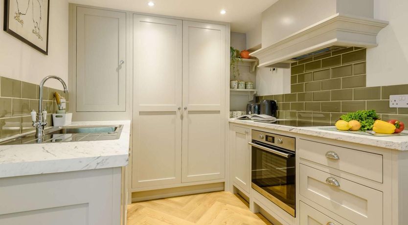 Photo of 1 Bed in High Peak