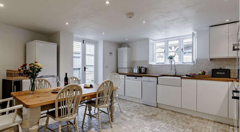 Photo of 3 Bed in Witney