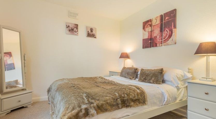 Photo of 2 Bed in Santon