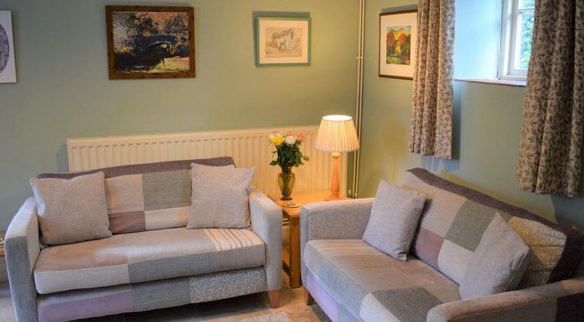 Photo of 2 Bed in Crickhowell