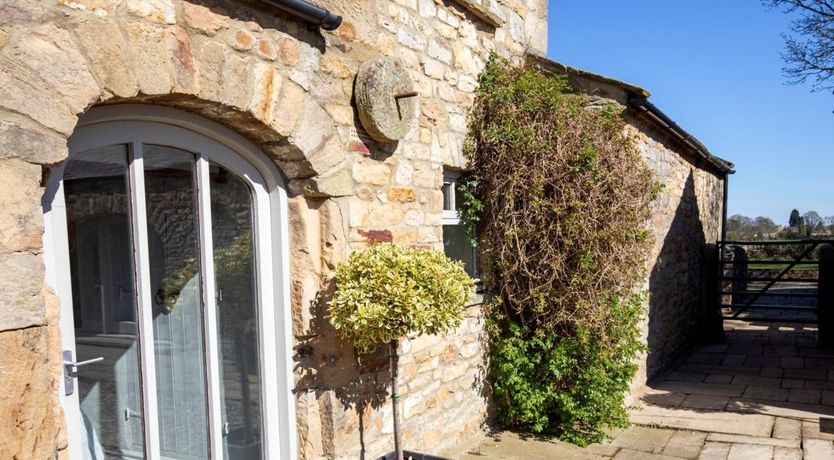 Photo of 4 Bed in Gilling West