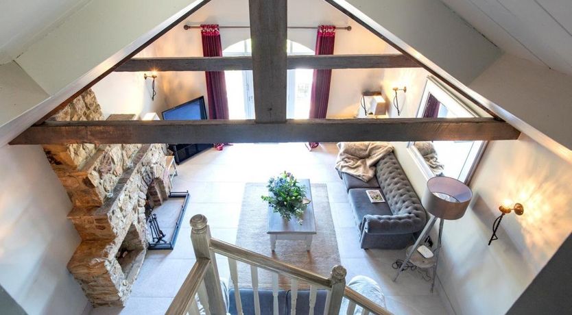 Photo of 4 Bed in Gilling West