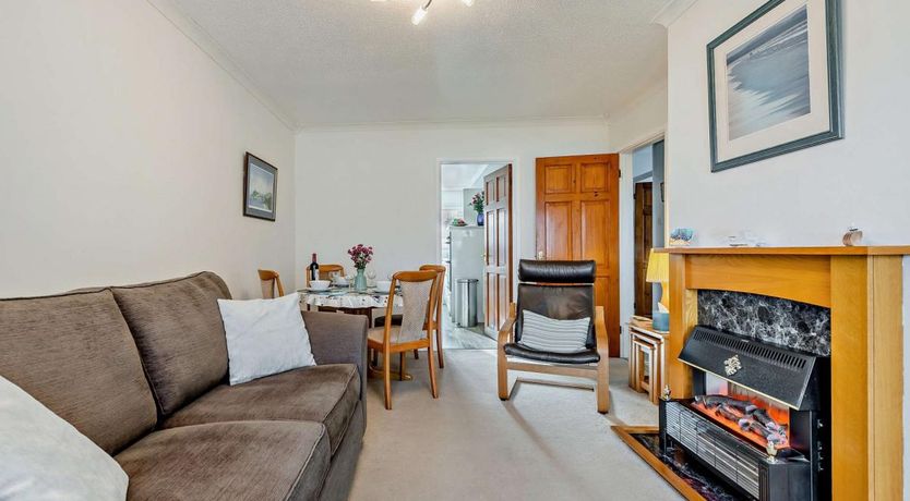 Photo of 2 Bed in Jameston