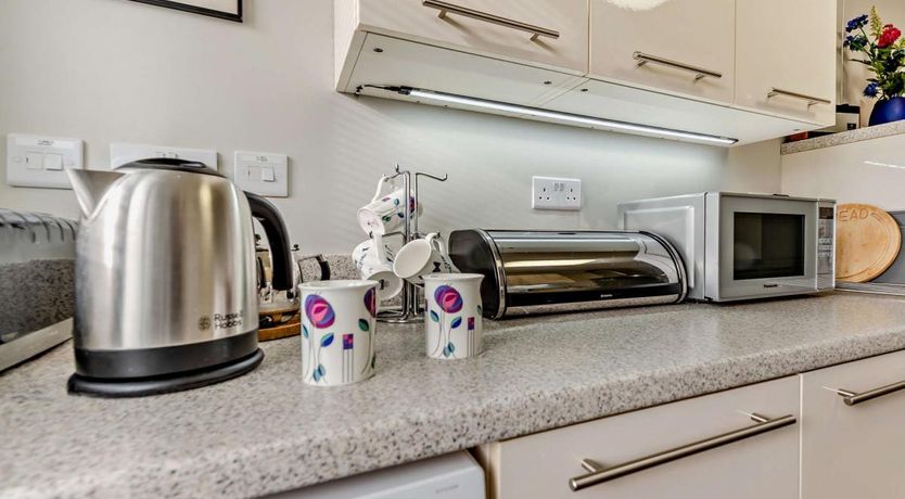 Photo of 2 Bed in Jameston