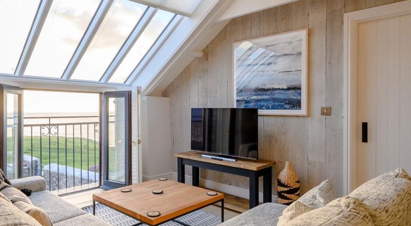 Photo of 3 Bed in Southerndown