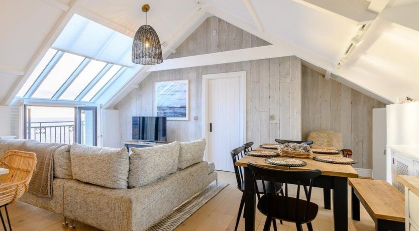 Photo of 3 Bed in Southerndown