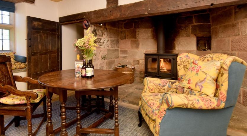 Photo of 5 Bed in Ashbourne