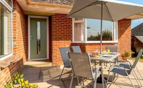 Photo of 2 Bed in Lytchett Matravers