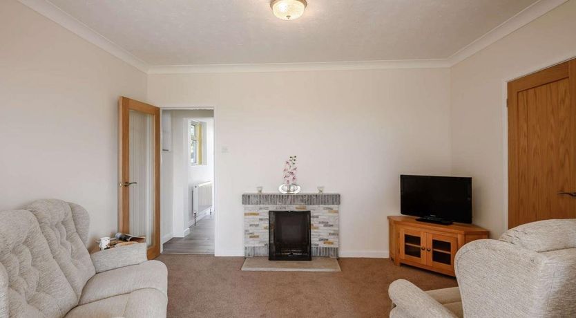 Photo of 2 Bed in Lytchett Matravers
