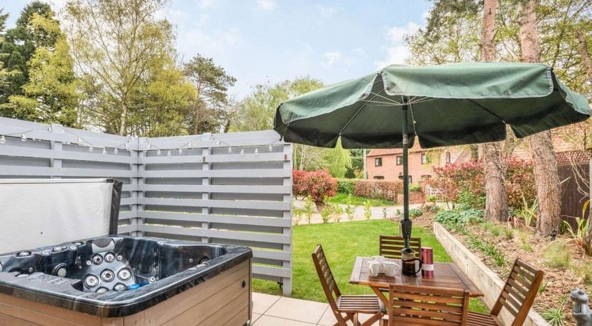 Photo of 2 Bed in Foxley