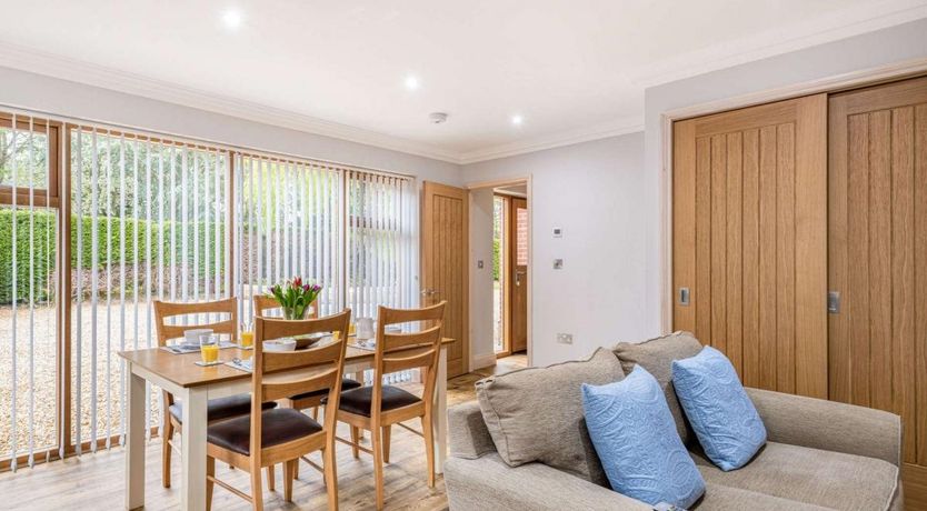 Photo of 2 Bed in Foxley