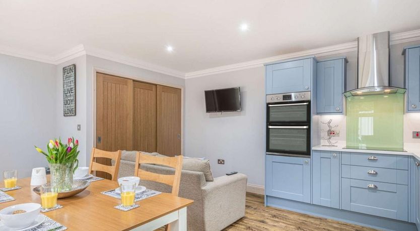 Photo of 2 Bed in Foxley