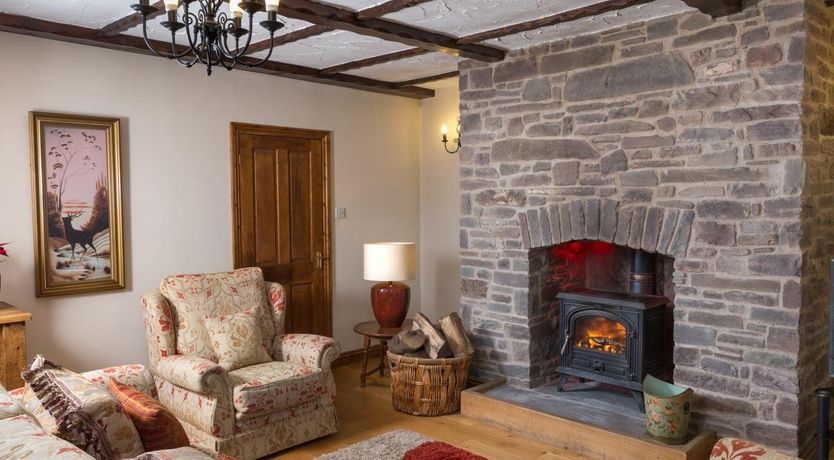 Photo of 3 Bed in Modrydd