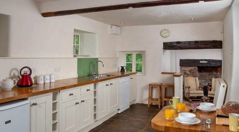 Photo of 3 Bed in Gwynfe