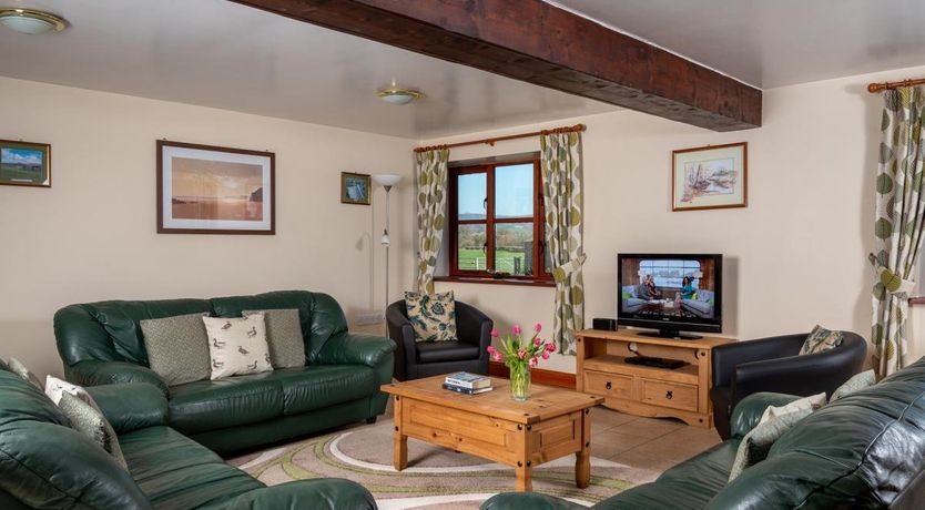 Photo of 5 Bed in Boughrood