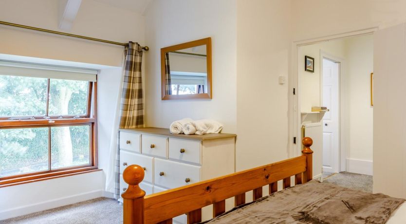 Photo of 3 Bed in Haverfordwest