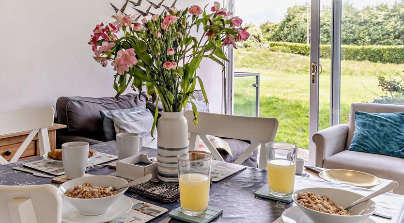 Photo of 2 Bed in Tenby