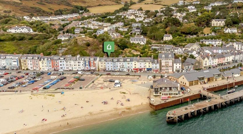 Photo of in Aberdovey (DY044)