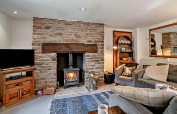 2 Bed in Crickhowell Holiday Cottage