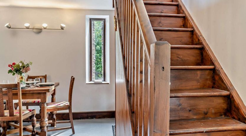 Photo of 2 Bed in Cwmdu