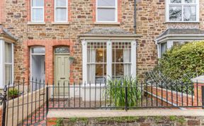 Photo of 4 Bed in Bideford