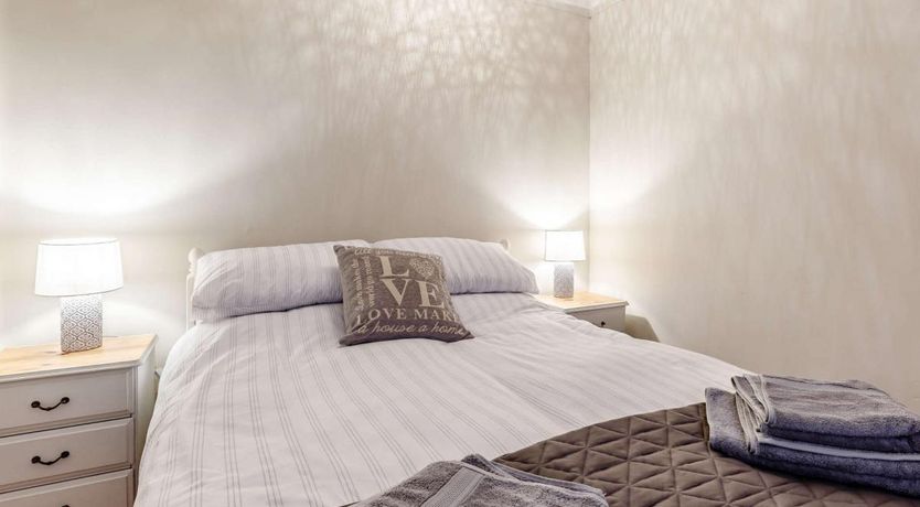 Photo of 4 Bed in Bideford