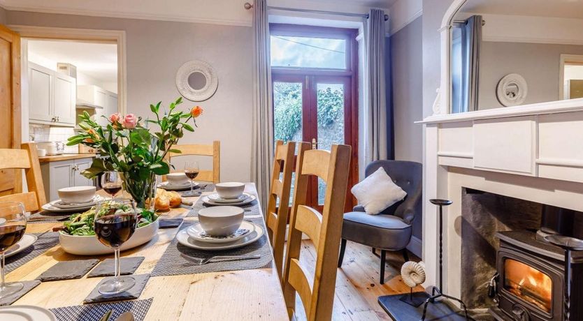 Photo of 4 Bed in Bideford