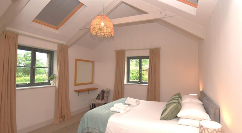 Photo of 3 Bed in Hayle