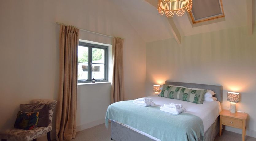 Photo of 3 Bed in Hayle