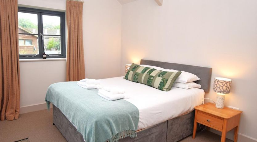 Photo of 3 Bed in Hayle