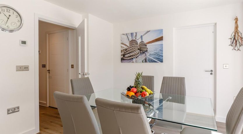 Photo of 3 Bed in Bideford