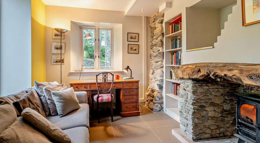 Photo of 4 Bed in Martindale