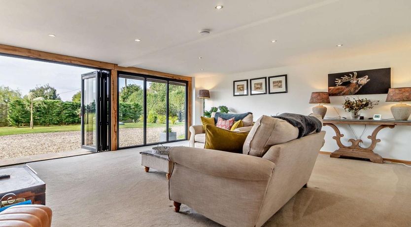 Photo of 1 Bed in Mendlesham Green