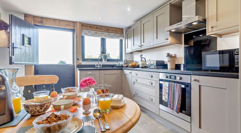 Photo of 1 Bed in Mendlesham Green