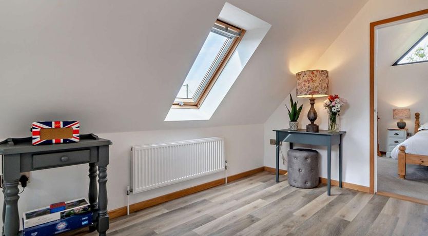 Photo of 1 Bed in Mendlesham Green