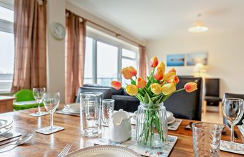 3 Bed in Tenby Apartment