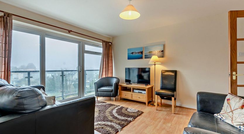 Photo of 3 Bed in Tenby