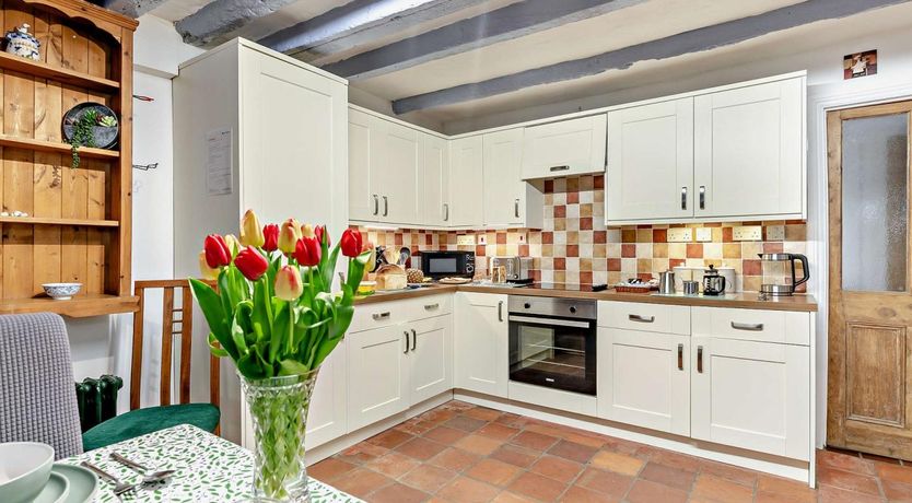 Photo of 3 Bed in St. Austell