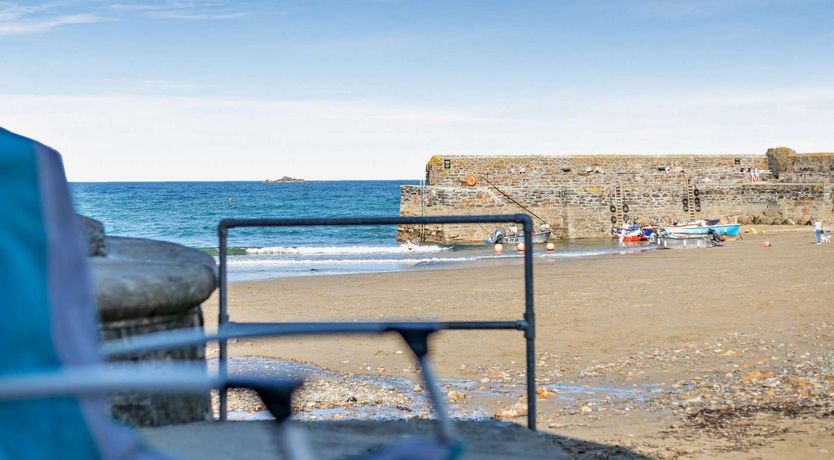 Photo of 3 Bed in St. Austell