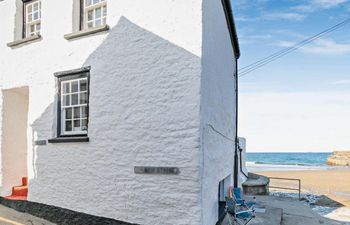House in South Cornwall Holiday Cottage