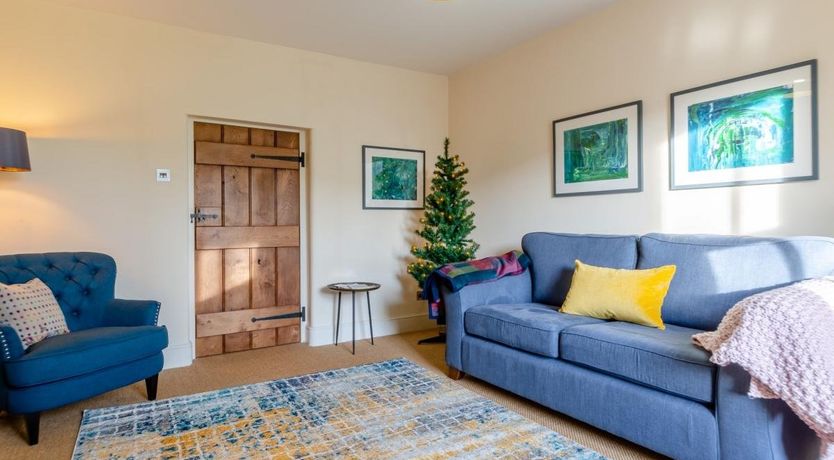 Photo of 2 Bed in Healaugh